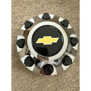 CHEVY CENTER CAP 8 LUG NEW TAKE OFF GMC-014, XFL-031
